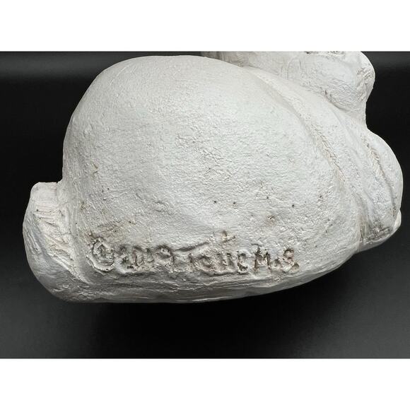 The Stone Bunny Inc TELLE M. STEIN White Rabbit Figurine 5.5” Garden Statue 2019 - Picture 4 of 9